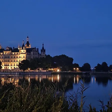 Altstadt Beim Schlossgarten * 슈베린
